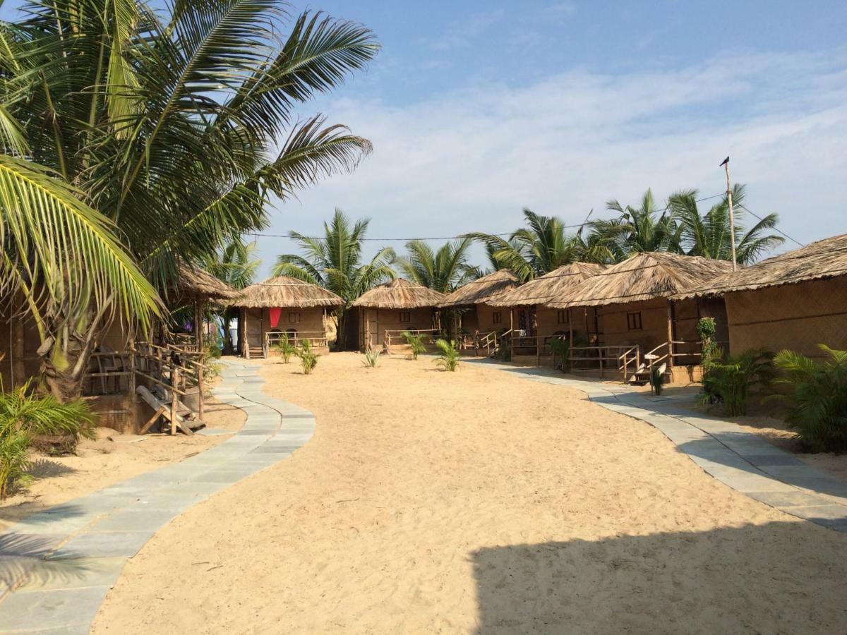 Blue Corner Beach Huts & Restaurant Benaulim Kültér fotó